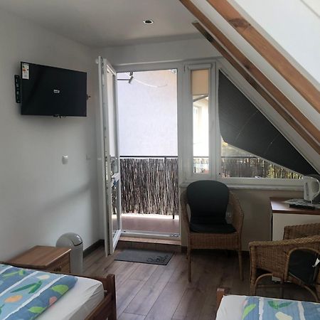Dom Pod Sosnami Bed & Breakfast Mielno  Bagian luar foto