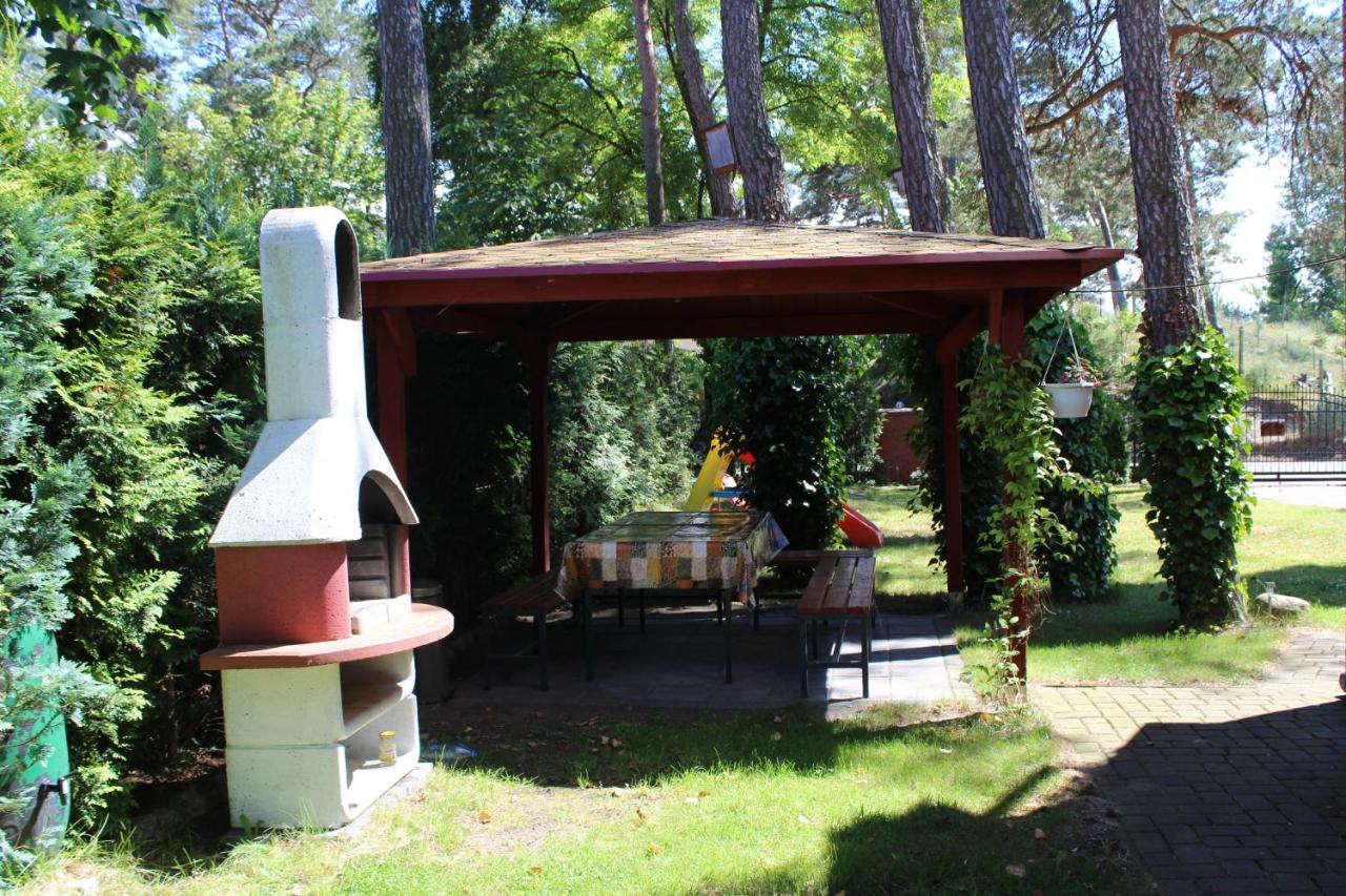 Dom Pod Sosnami Bed & Breakfast Mielno  Bagian luar foto
