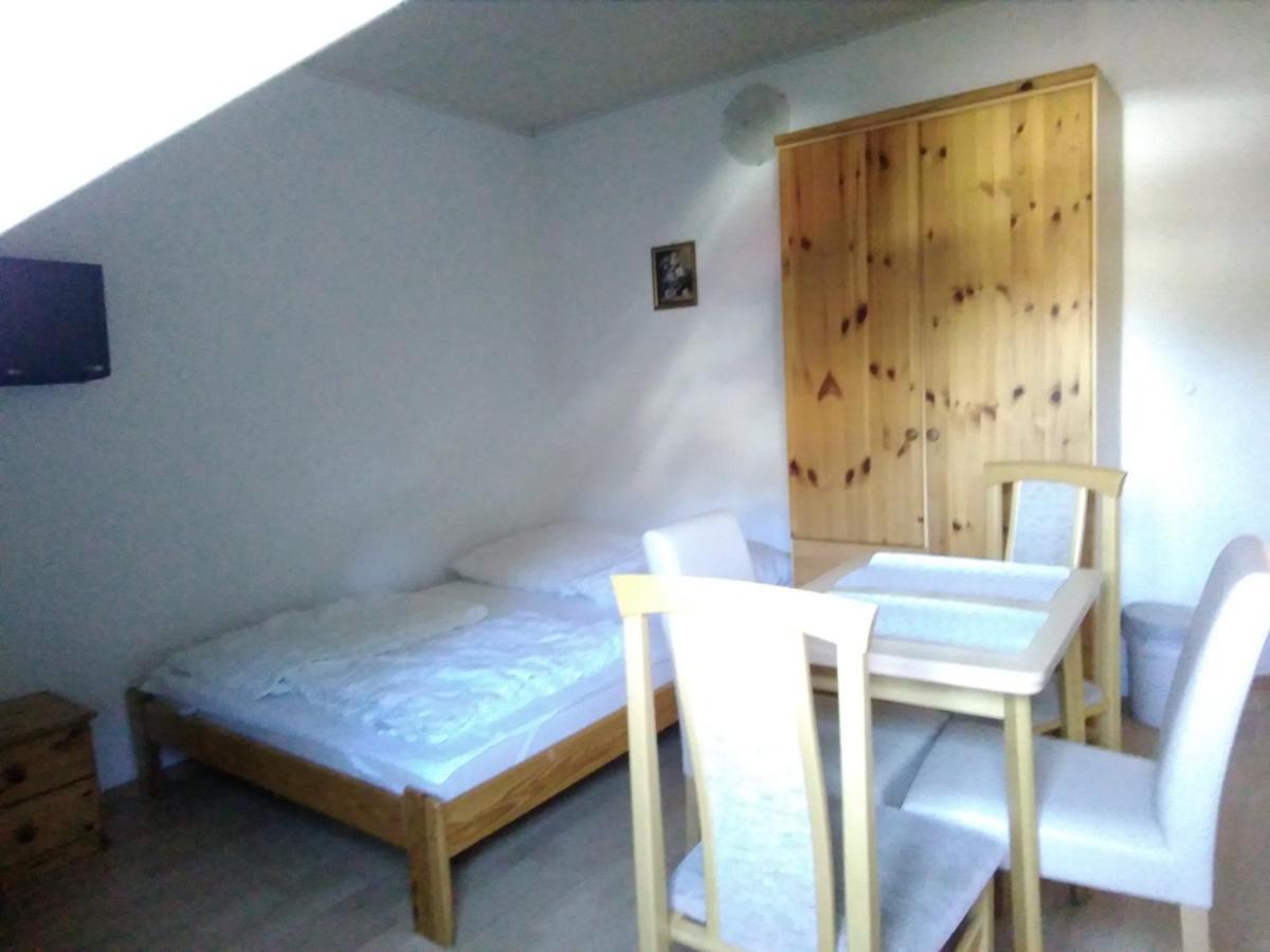 Dom Pod Sosnami Bed & Breakfast Mielno  Bagian luar foto