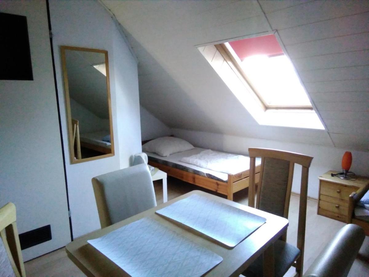 Dom Pod Sosnami Bed & Breakfast Mielno  Bagian luar foto