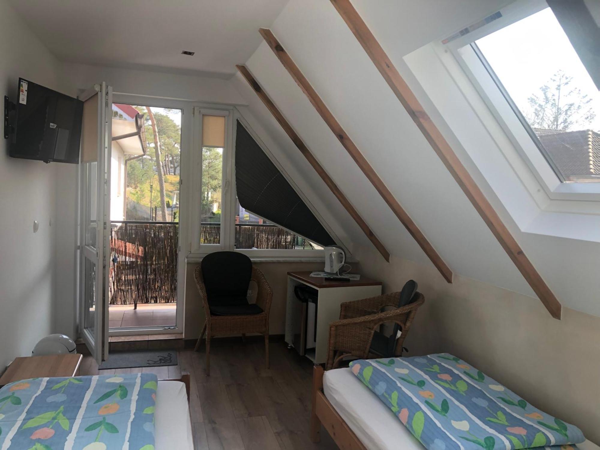Dom Pod Sosnami Bed & Breakfast Mielno  Bagian luar foto